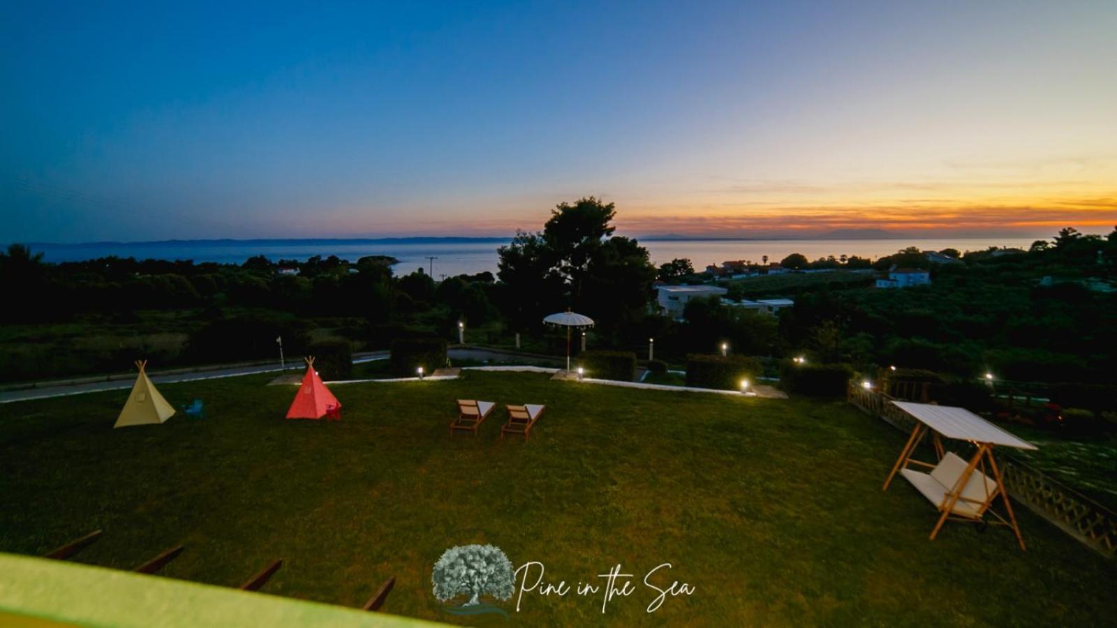 Pine In The Sea Nikiti-Sithonia Apartamento Exterior foto