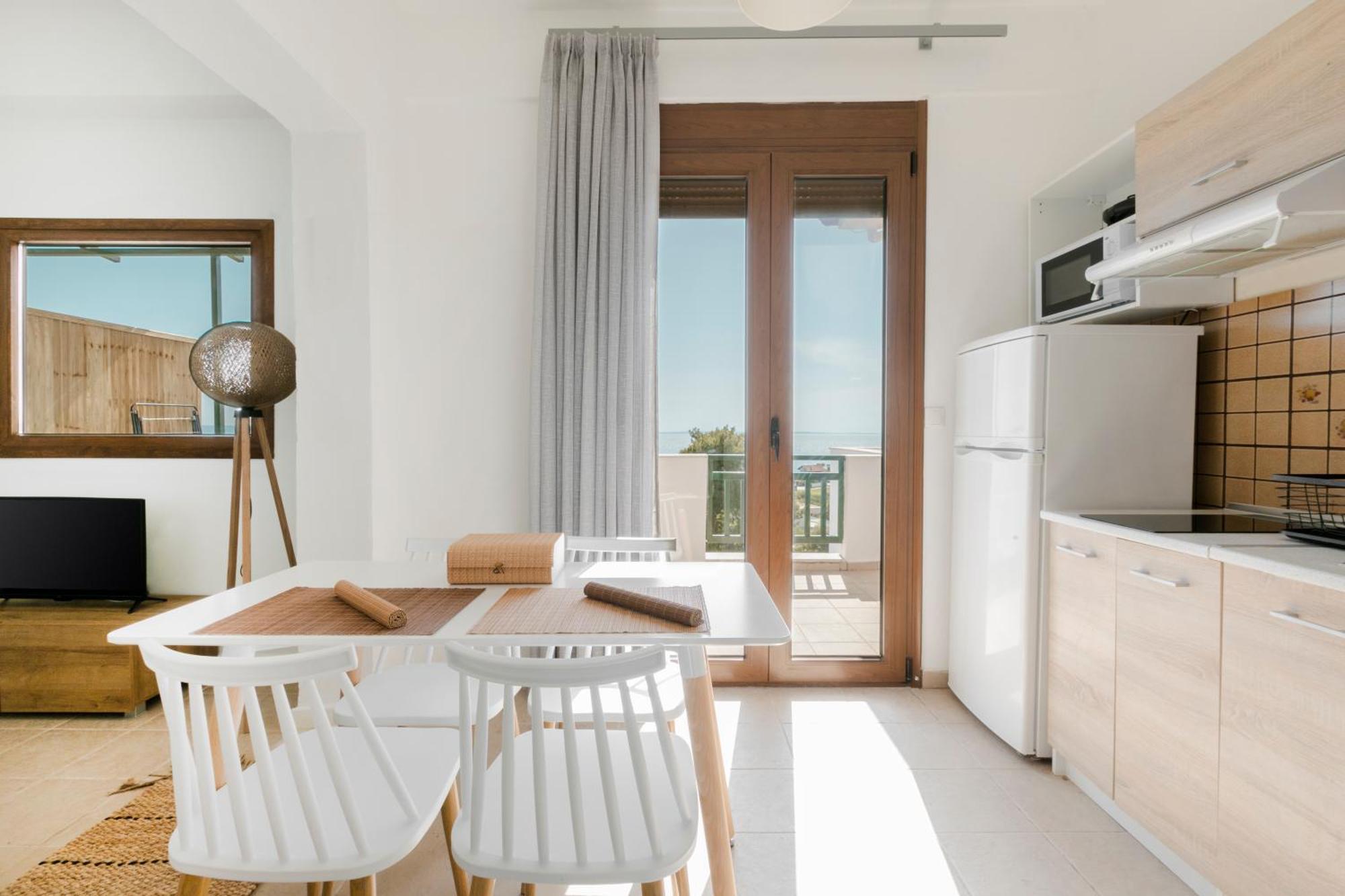 Pine In The Sea Nikiti-Sithonia Apartamento Exterior foto